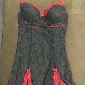NWOT 38C Lingerie